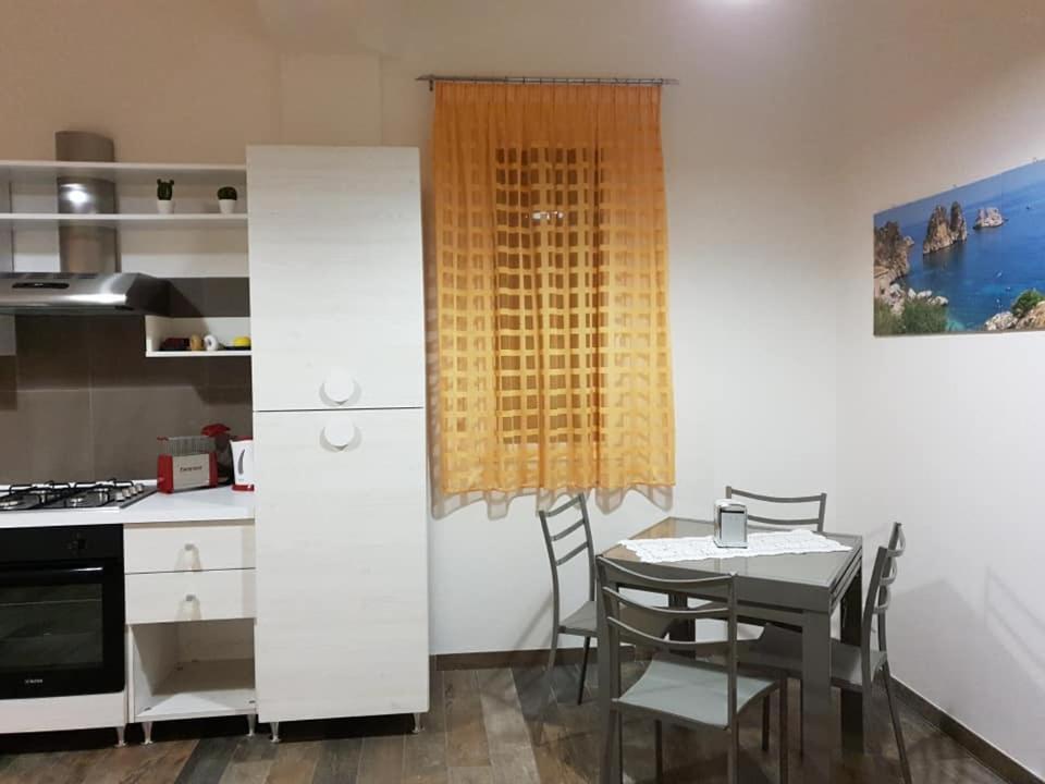 Case Vacanze Nonna Nick Castellammare del Golfo Kültér fotó